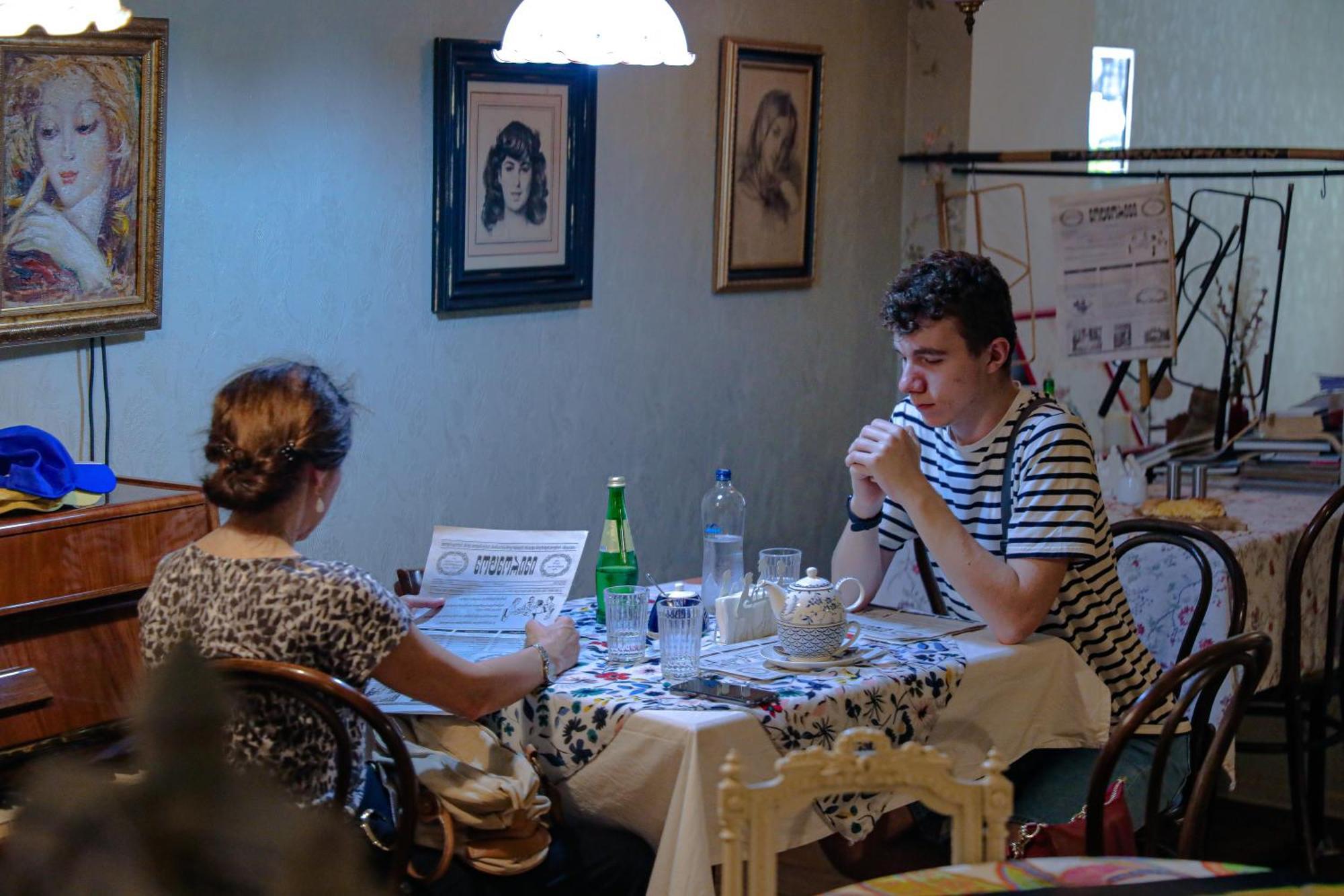 Tatin - Hotel & Cafe In Мцхета Экстерьер фото